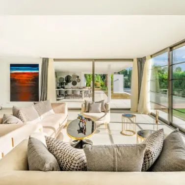 Продажа  отдельно стоящей виллы в Benahavís