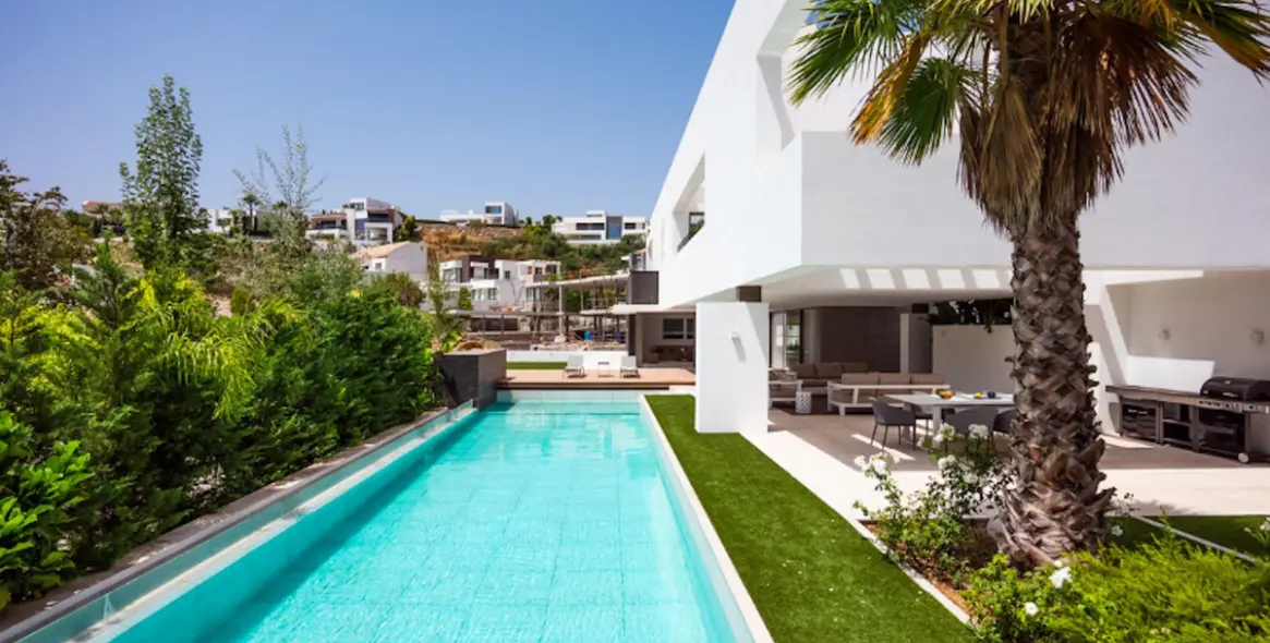 Sale of detached villa in Benahavís 25