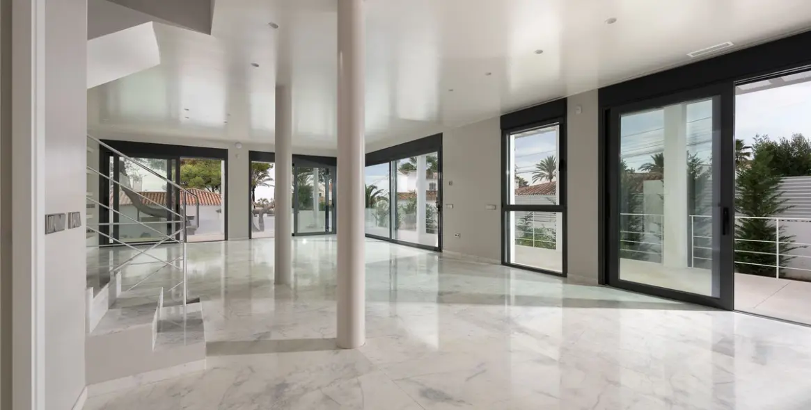 Sale of detached villa in Marbella East (district Marbesa) 4