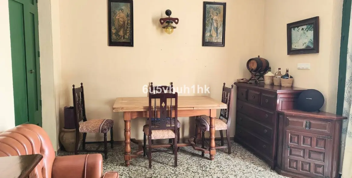 Sale of residential plot in Malaga 18