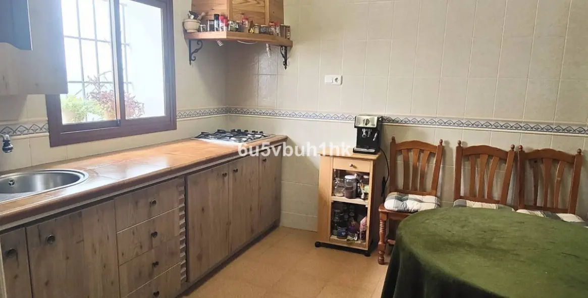 Sale of residential plot in Malaga 21