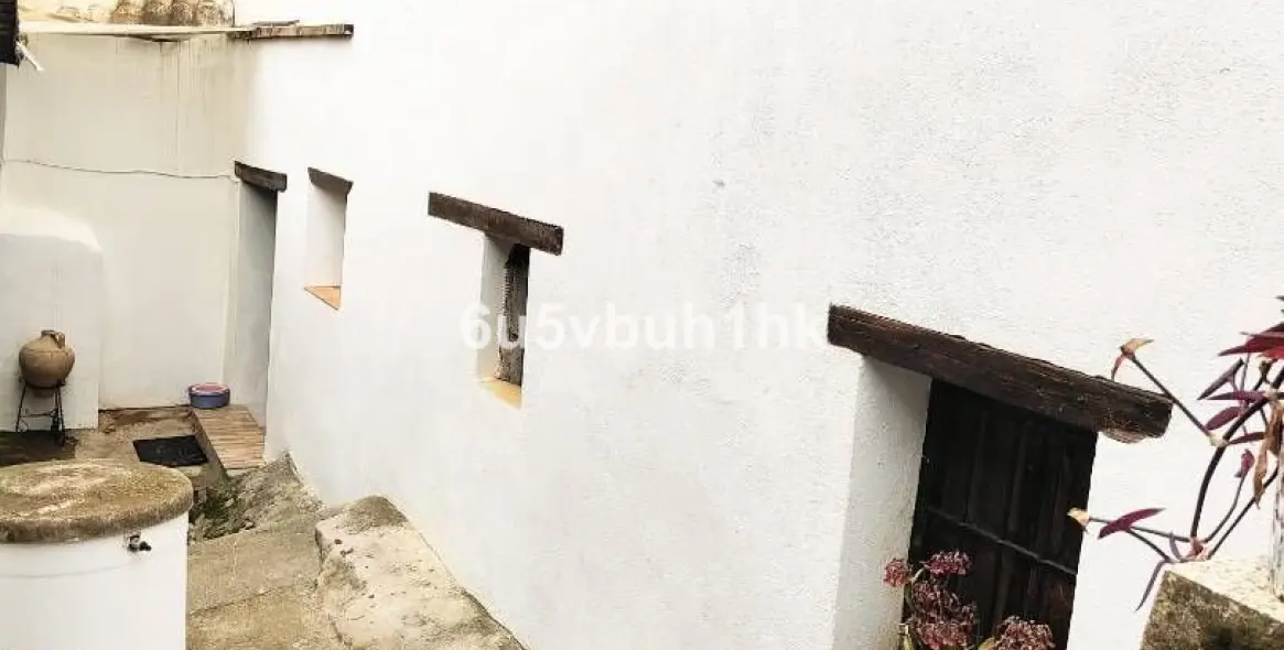 Sale of residential plot in Malaga 24