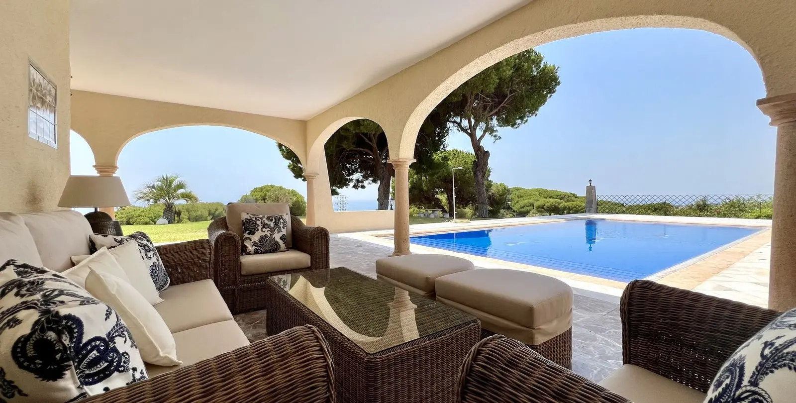 Venta de villa independiente en Elviria 39