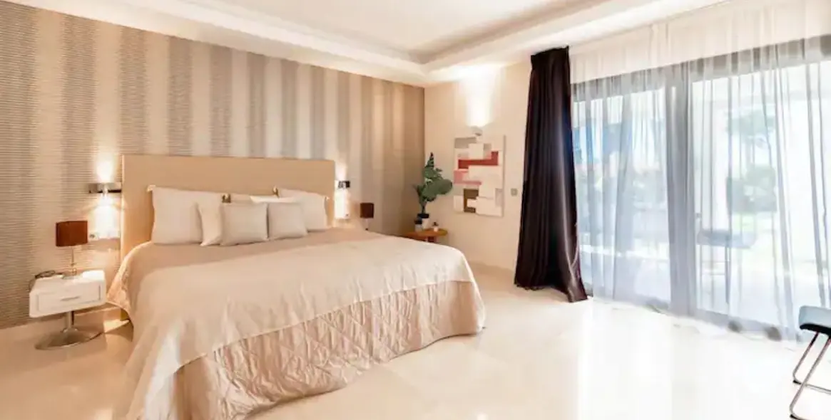 Long-term rent of detached villa in Benahavís 14