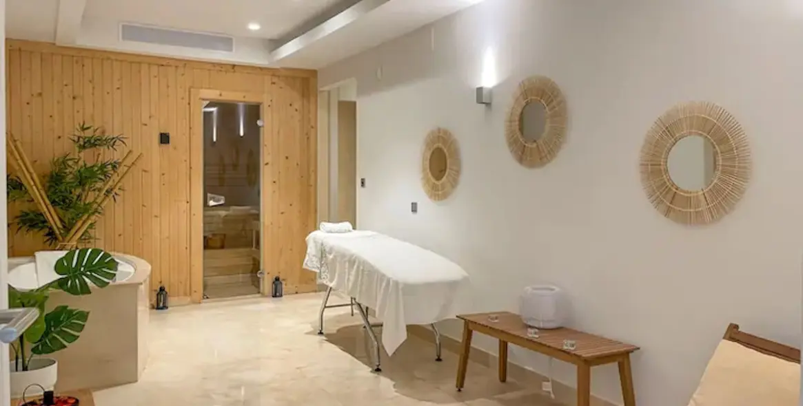 Long-term rent of detached villa in Benahavís 32