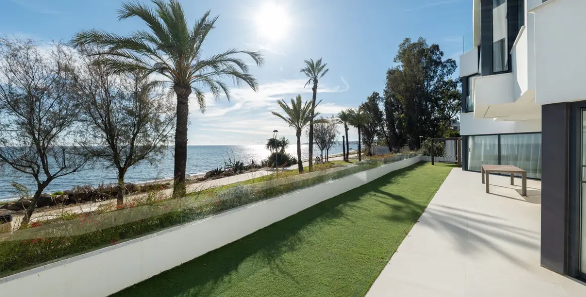 Продажа таунхауса в Estepona 16