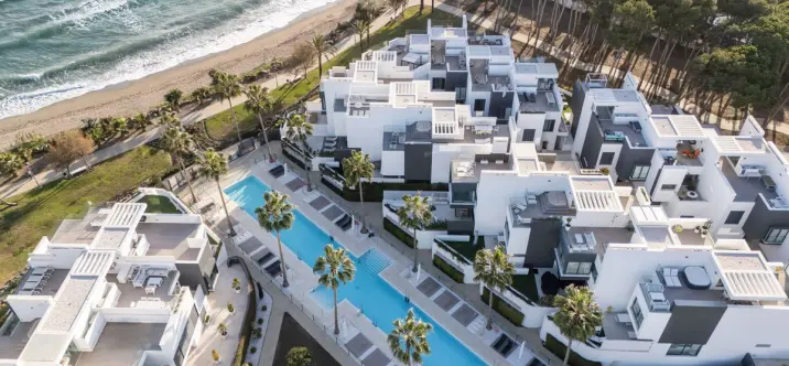 Venta de adosado en Estepona 0