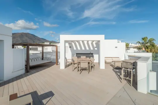 Image 45 thumb