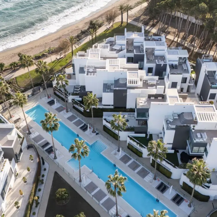 Venta de adosado en Estepona