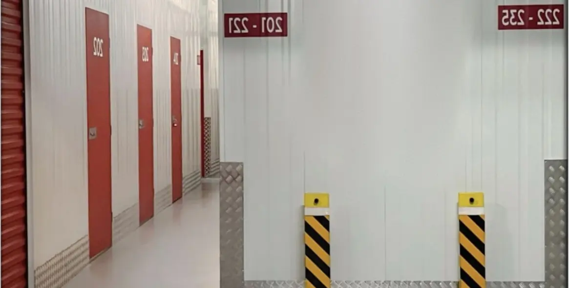 Продажа складского помещения в San Pedro de Alcántara 3