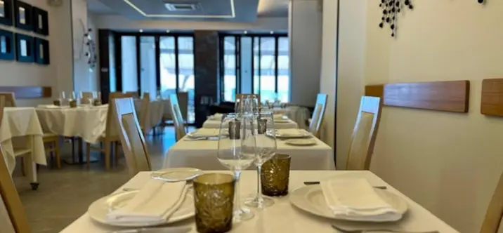 Продажа ресторана в Estepona 1