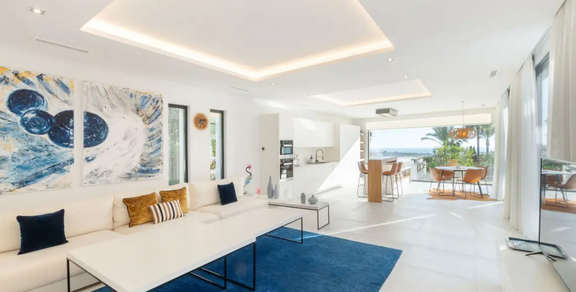 Sale of detached villa in Benahavís 2