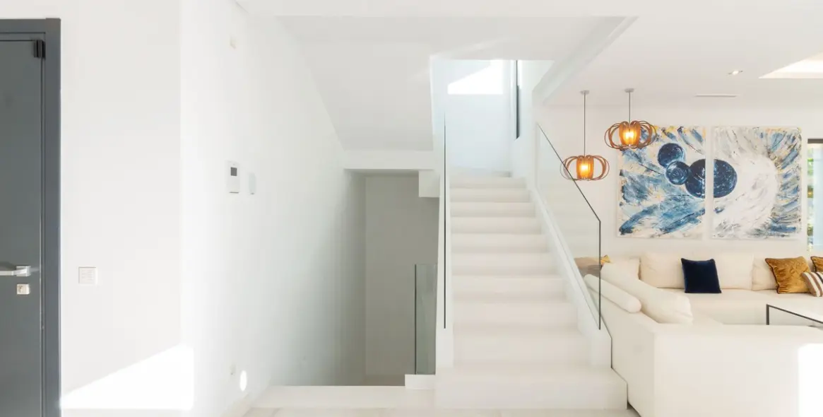 Sale of detached villa in Benahavís 11