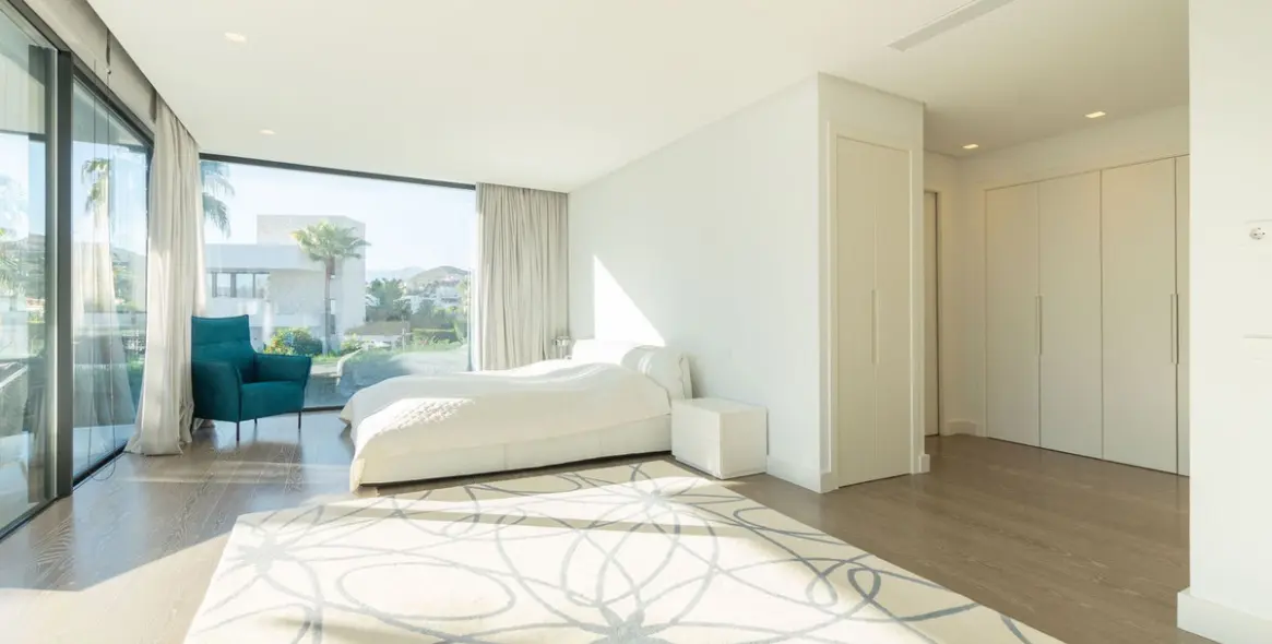 Sale of detached villa in Benahavís 17