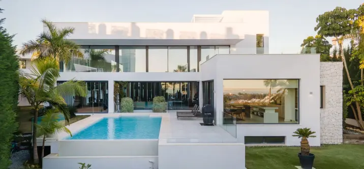 Venta de villa independiente en Benahavís 0