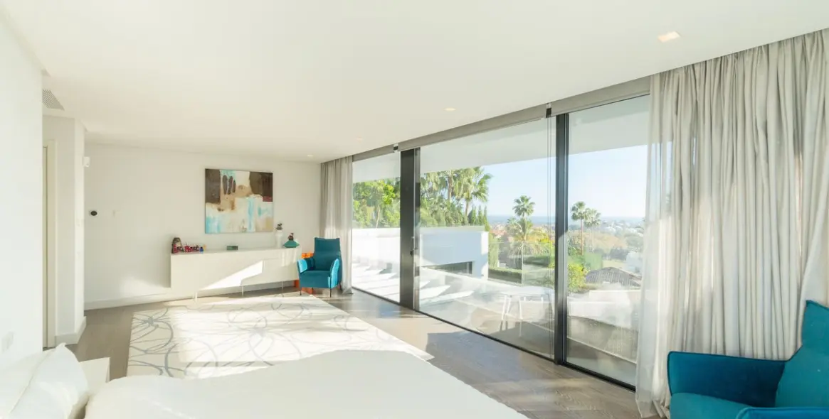 Продажа  отдельно стоящей виллы в Benahavís 19