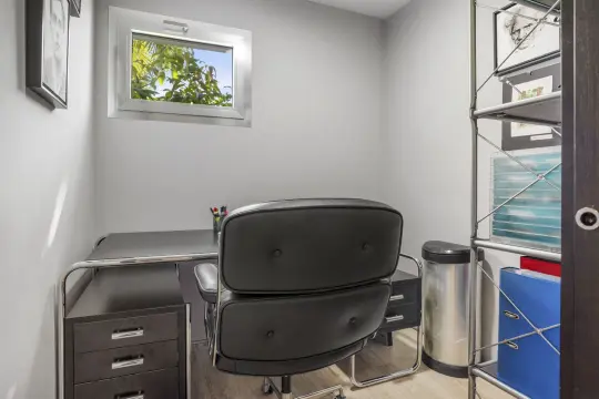 Image 45 thumb