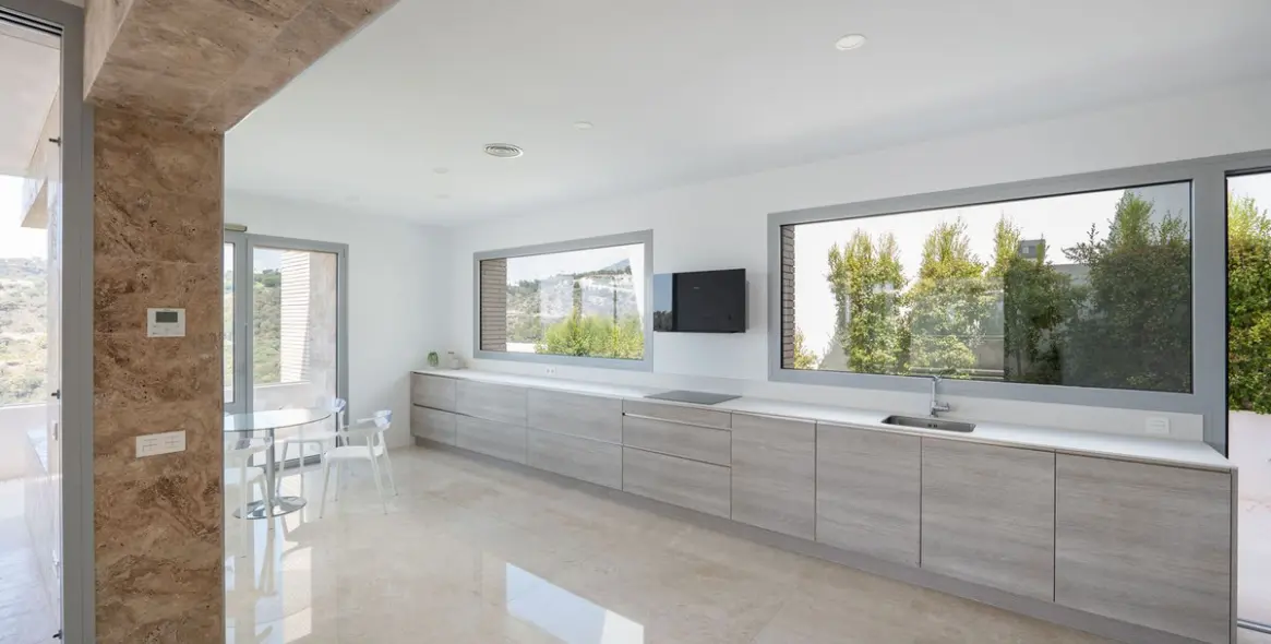 Sale of detached villa in Benahavís (district Los Arqueros) 2