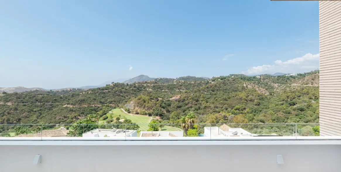 Sale of detached villa in Benahavís (district Los Arqueros) 10