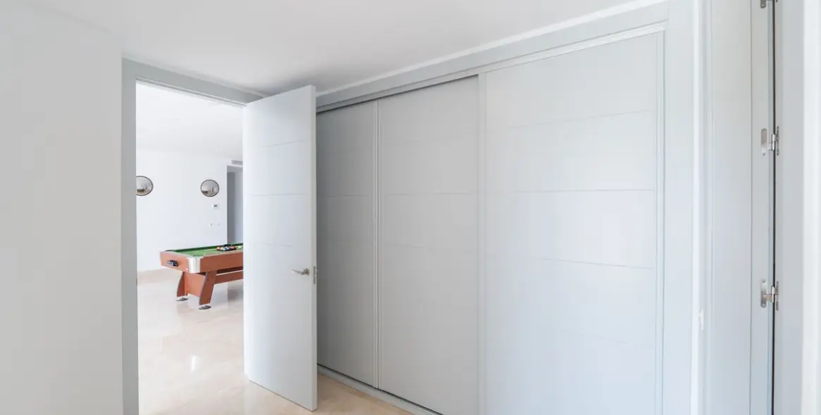 Продажа  отдельно стоящей виллы в Los Arqueros 35