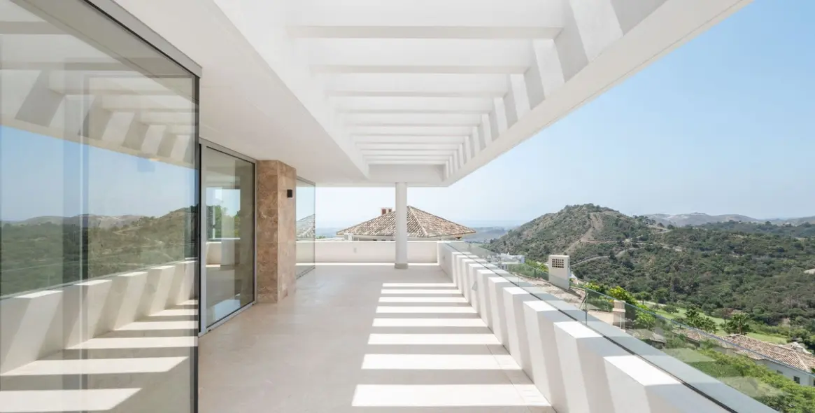 Продажа  отдельно стоящей виллы в Los Arqueros 42