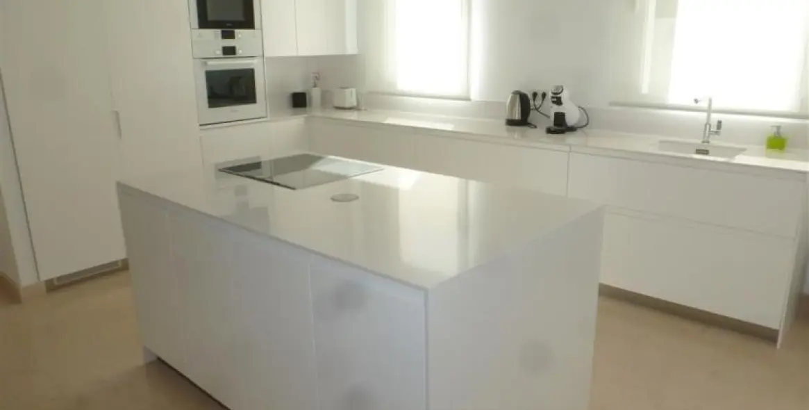 Long-term rent of detached villa in Guadalmina Baja 14