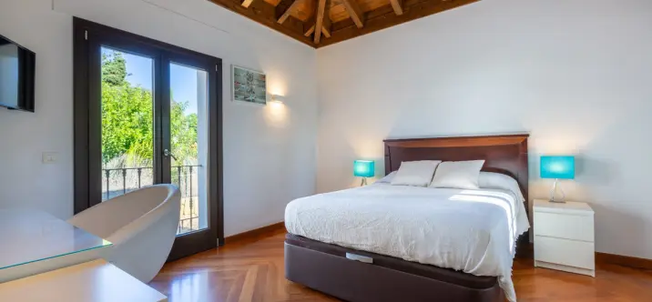 Long-term rent of detached villa in Guadalmina Baja 4