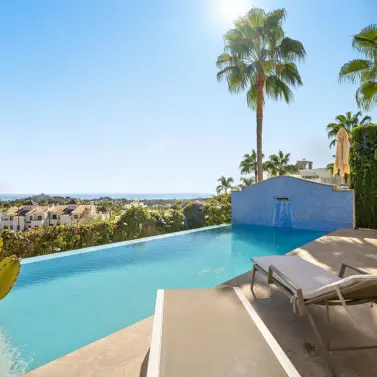 Venta de villa independiente en El Paraiso