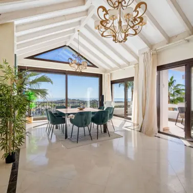 Venta de villa independiente en El Paraiso