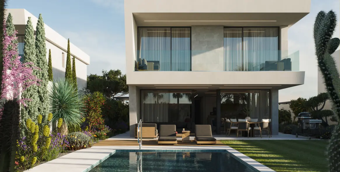 Sale of detached villa in San Pedro de Alcántara 2