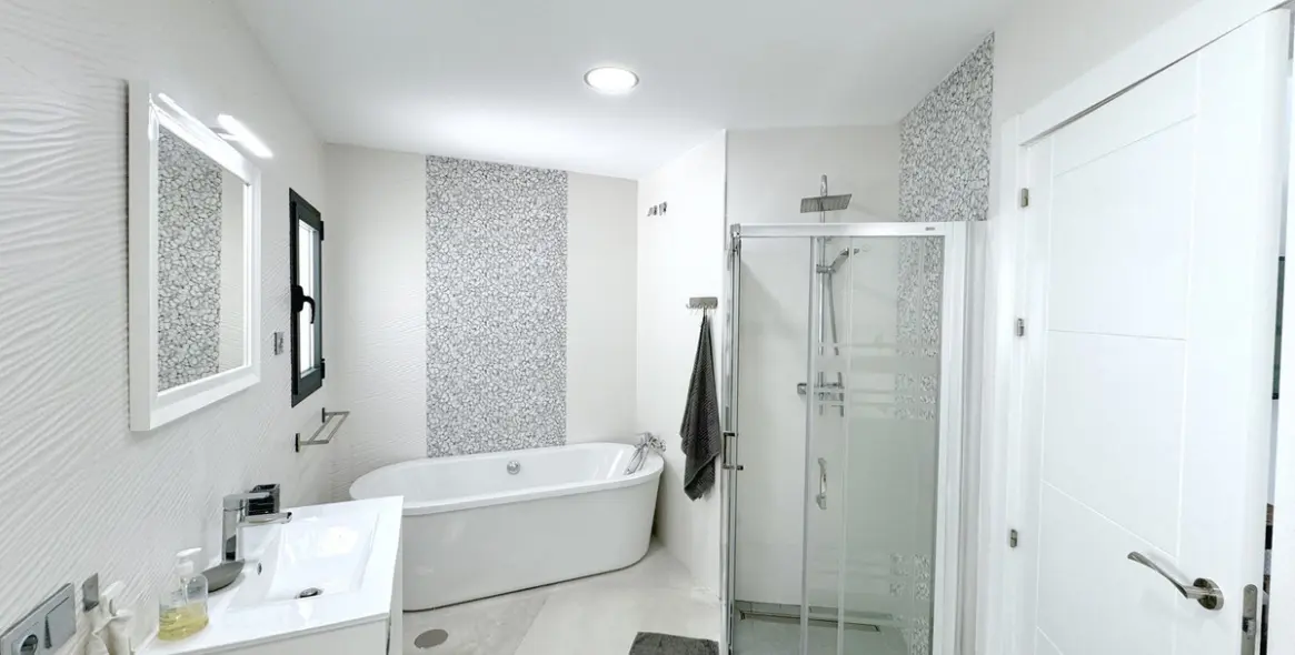 Продажа  отдельно стоящей виллы в El Rosario 16