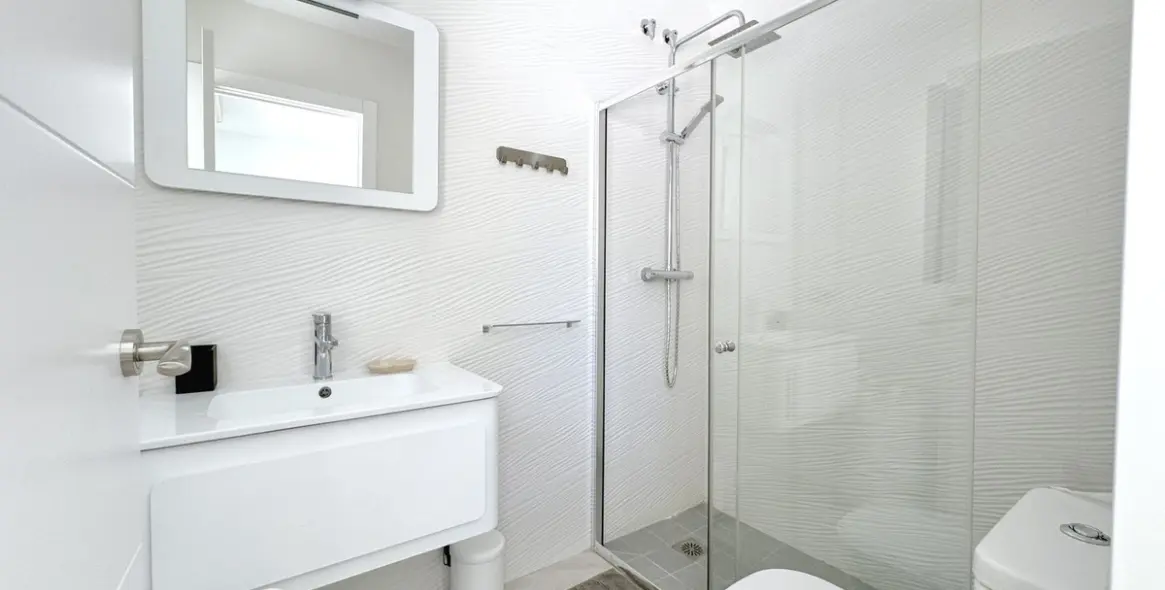 Продажа  отдельно стоящей виллы в El Rosario 19