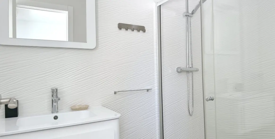 Sale of detached villa in El Rosario 21