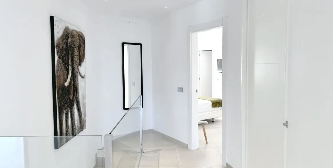 Sale of detached villa in El Rosario 22