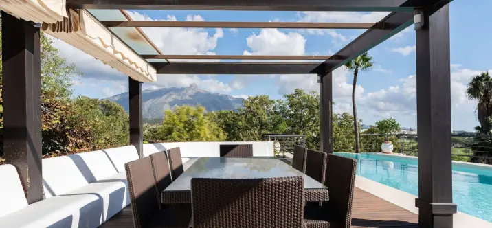 Продажа  отдельно стоящей виллы в Nueva Andalucía 4