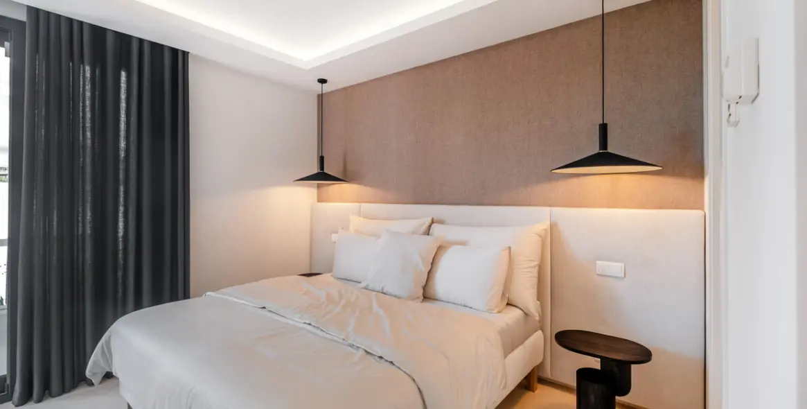 Venta de villa independiente en El Paraiso 15