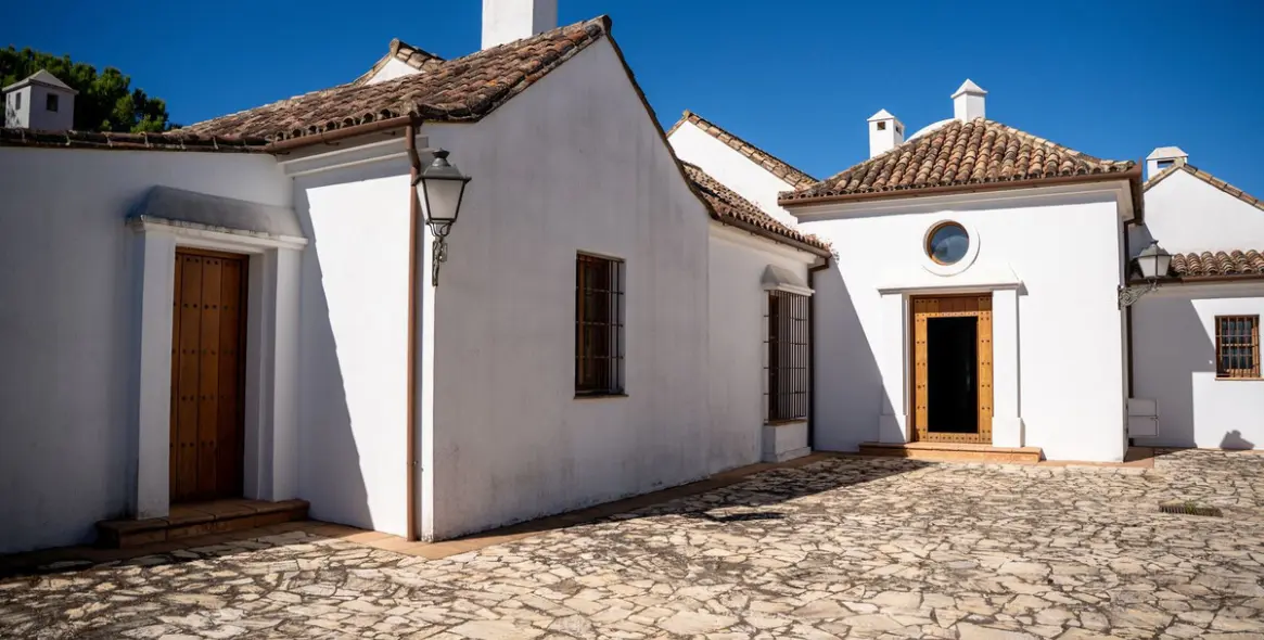 Продажа  отдельно стоящей виллы в Gaucín 4