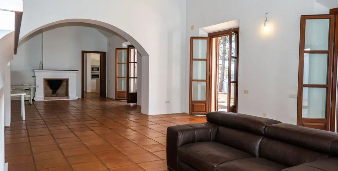 Продажа  отдельно стоящей виллы в Gaucín 30