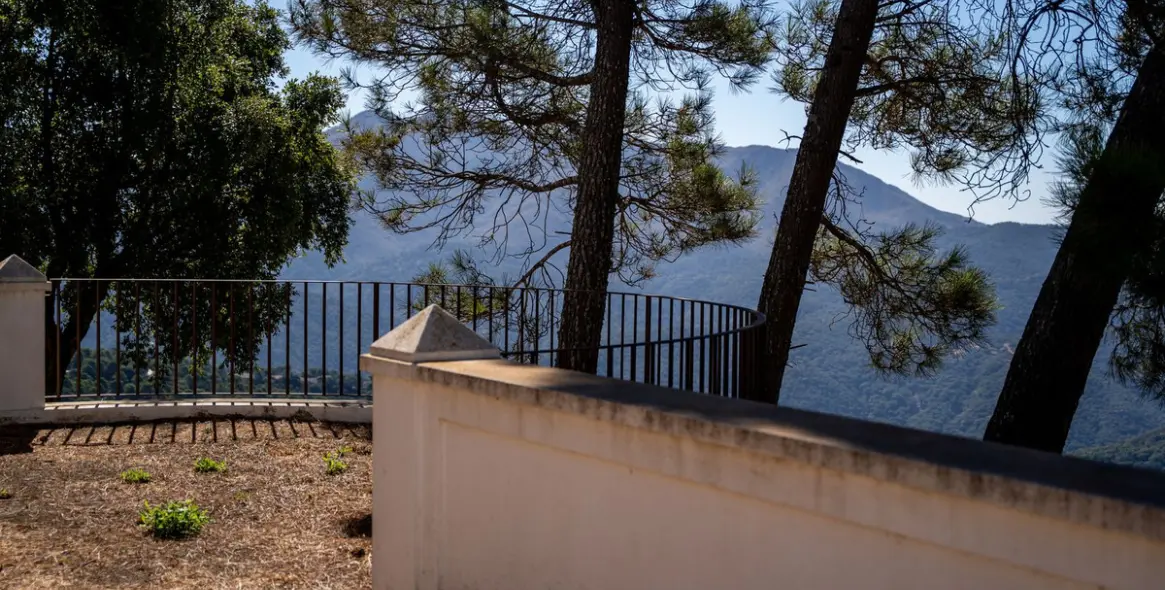 Продажа  отдельно стоящей виллы в Gaucín 55