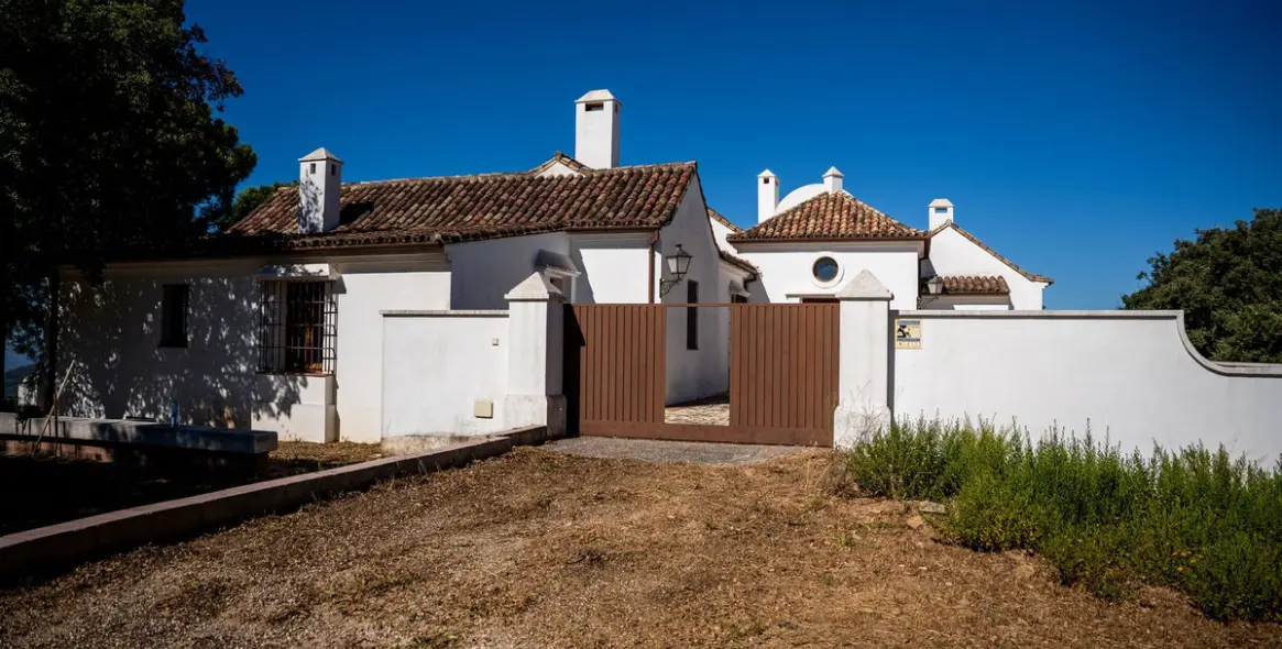 Продажа  отдельно стоящей виллы в Gaucín 66