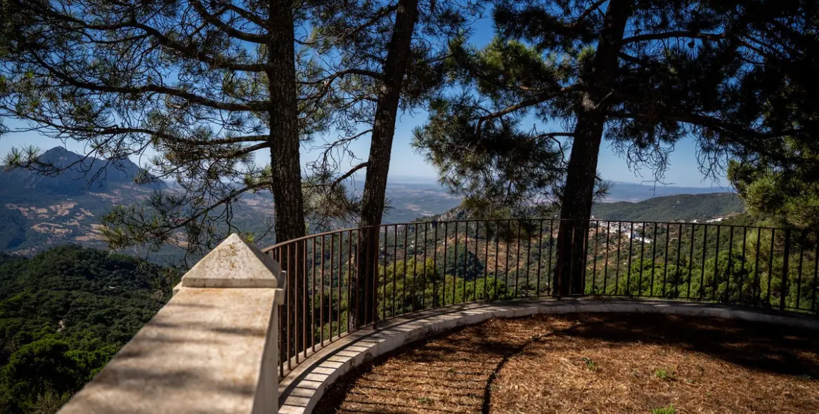 Продажа  отдельно стоящей виллы в Gaucín 89