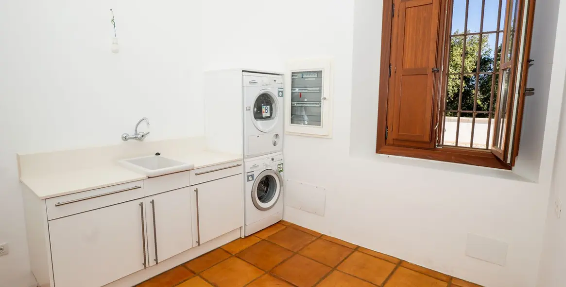 Продажа  отдельно стоящей виллы в Gaucín 91