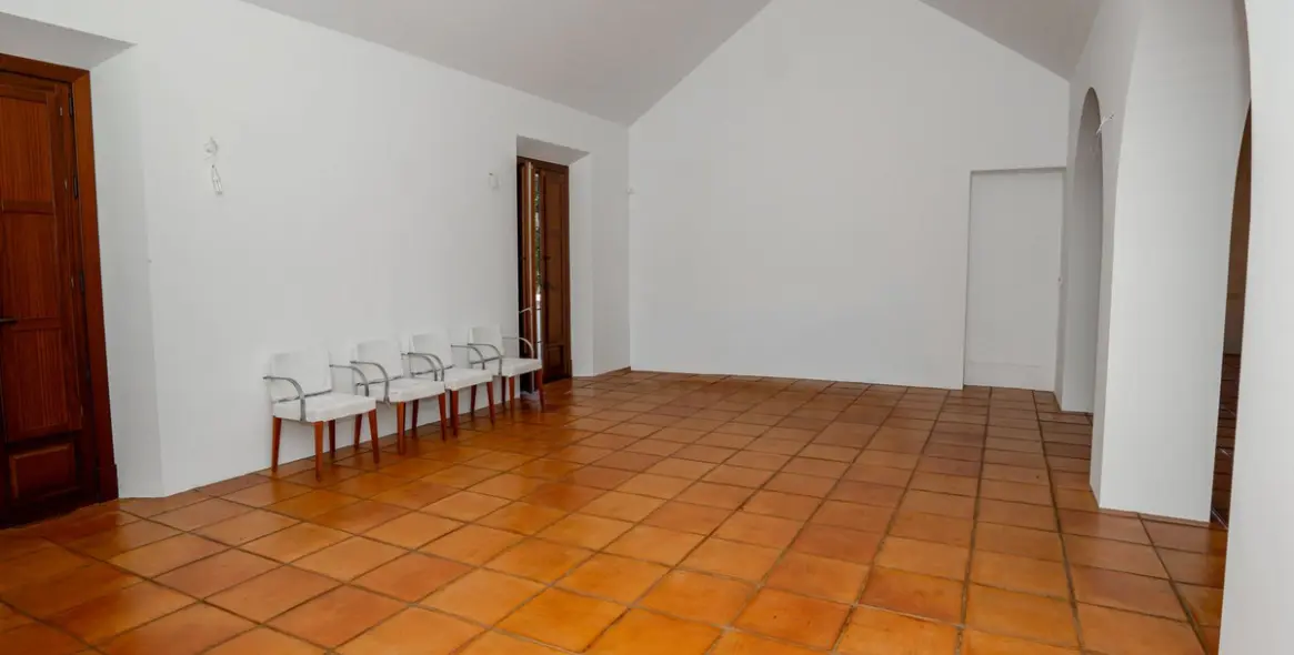 Продажа  отдельно стоящей виллы в Gaucín 94