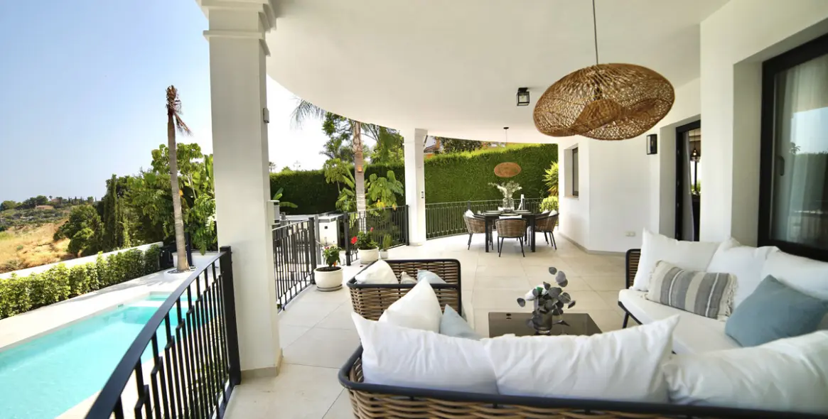 Продажа  отдельно стоящей виллы в La Quinta 31