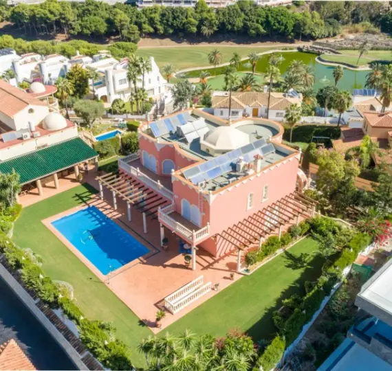 Detached villa R2899148