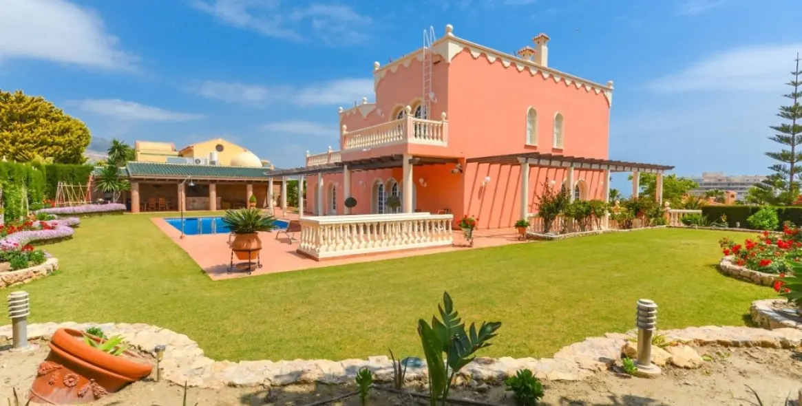 Sale of detached villa in Benalmadena 5