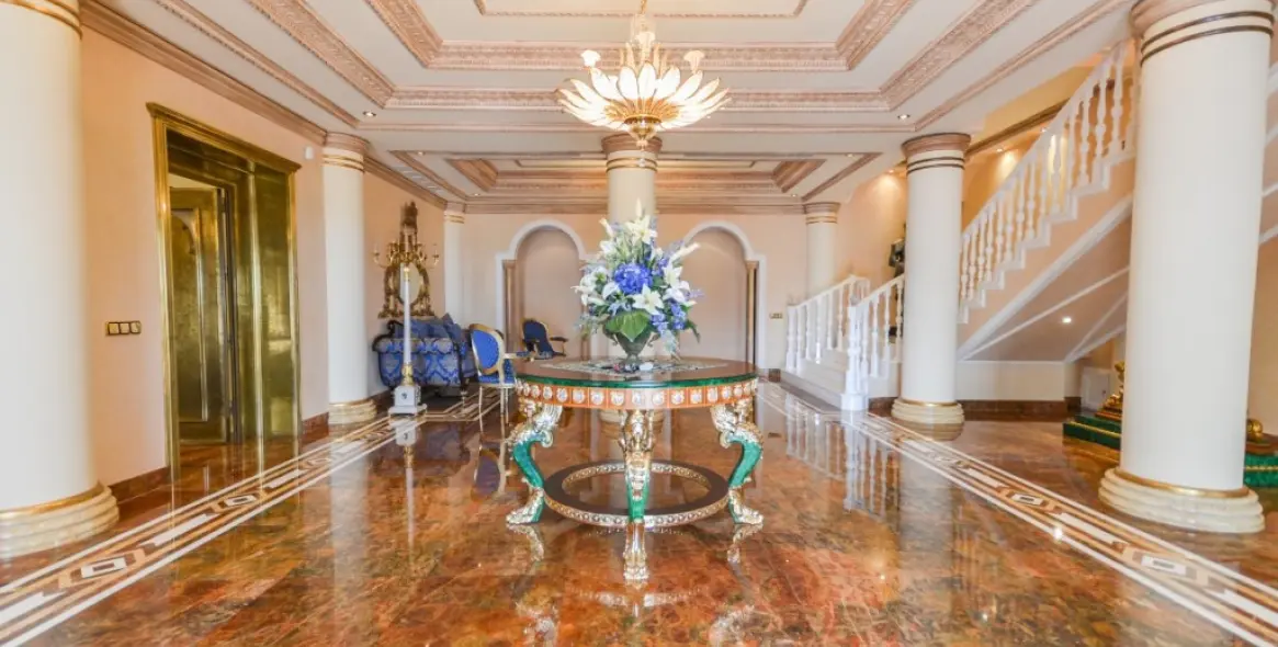 Sale of detached villa in Benalmadena 23