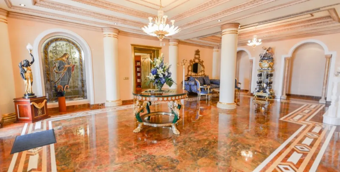 Sale of detached villa in Benalmadena 24