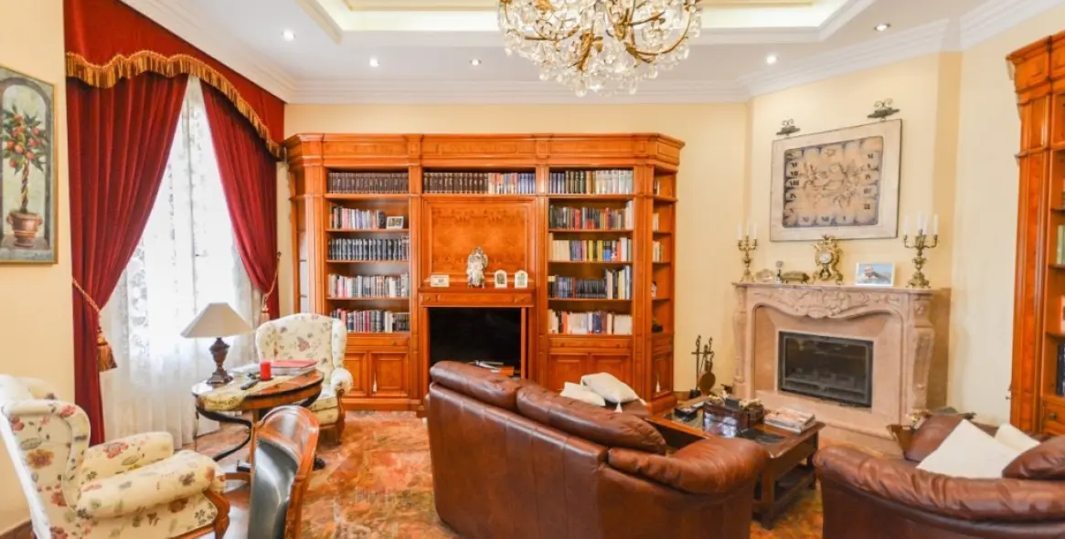 Sale of detached villa in Benalmadena 34