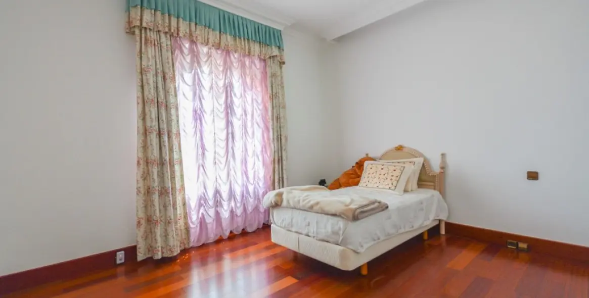 Sale of detached villa in Benalmadena 45